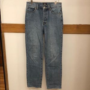 Women’s high waisted mom jean